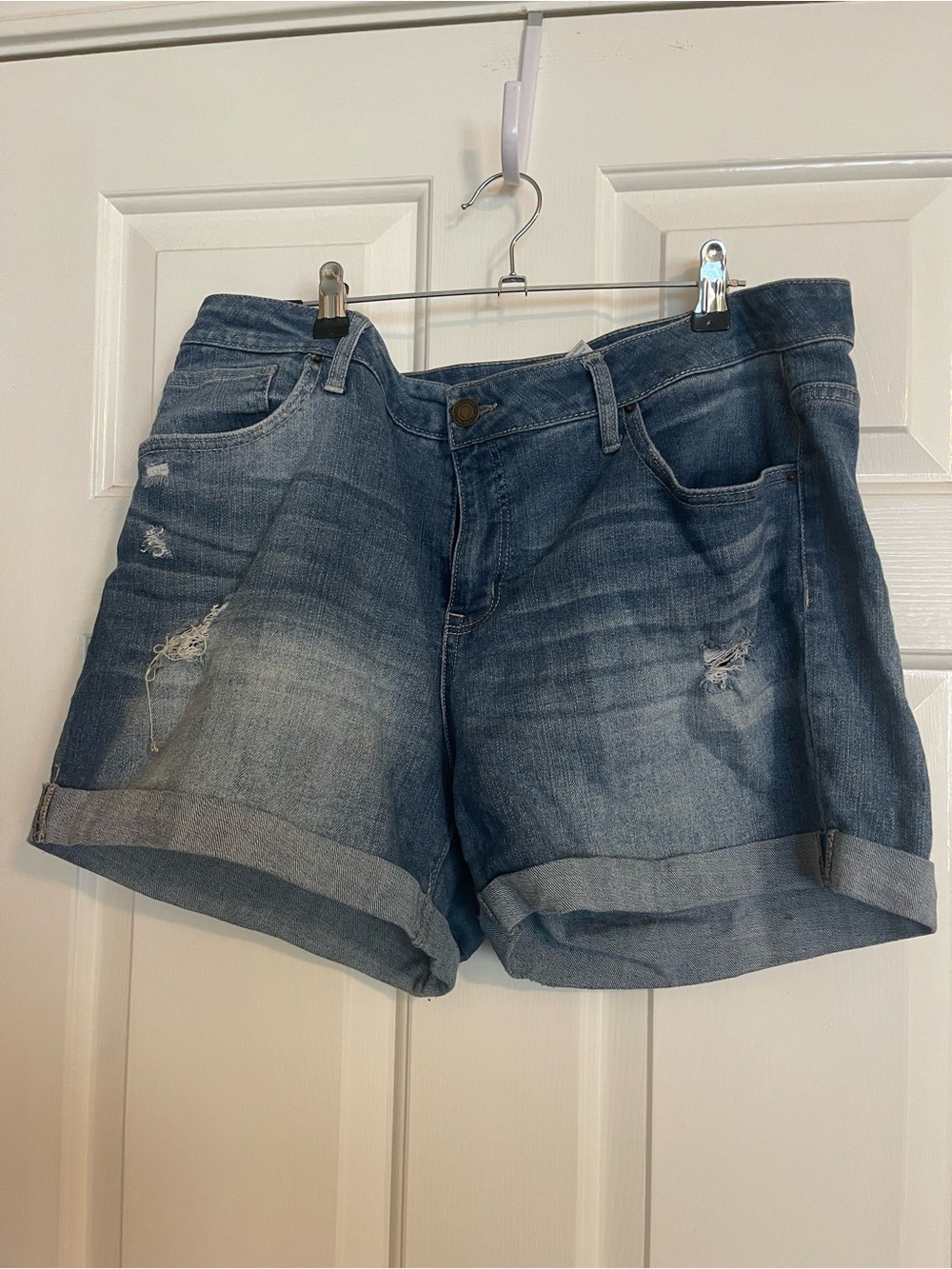Time and Tru Distressed Rolled Hem Denim Shorts - Blue